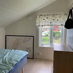 Nordlandshus Ved Havet Pa Reine, Lofoten * レーヌ