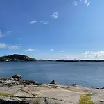Nordlandshus Ved Havet Pa Reine, Lofoten *