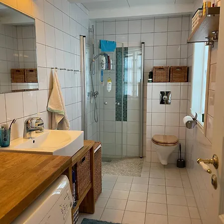 Charming House By The Sea In Reine, Lofoten Ferienhaus Reine