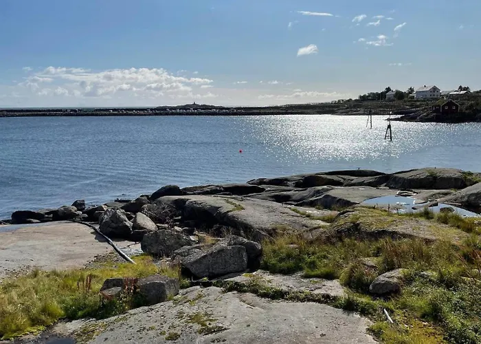 Tatil Evi Nordlandshus Ved Havet Pa Reine, Lofoten