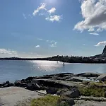 בית נופש Nordlandshus Ved Havet Pa Reine, Lofoten *