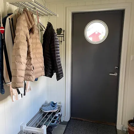 Nordlandshus Ved Havet Pa Reine, Lofoten Holiday home