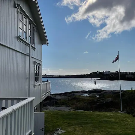 Nordlandshus Ved Havet Pa Reine, Lofoten * Reine